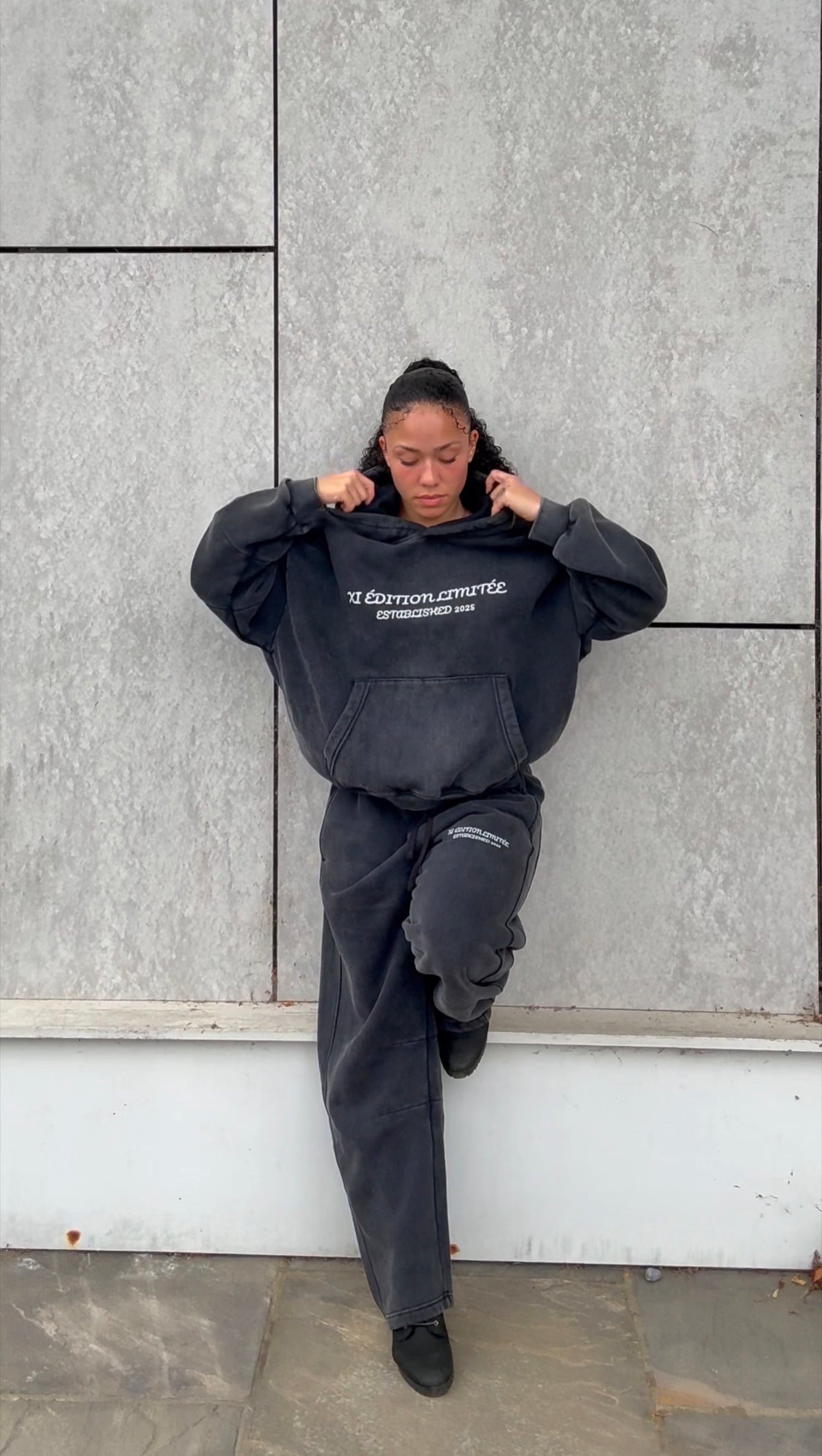 XI ÉDITION LIMITÉE AW26 — Washed Black Hoodie & Sweatpants