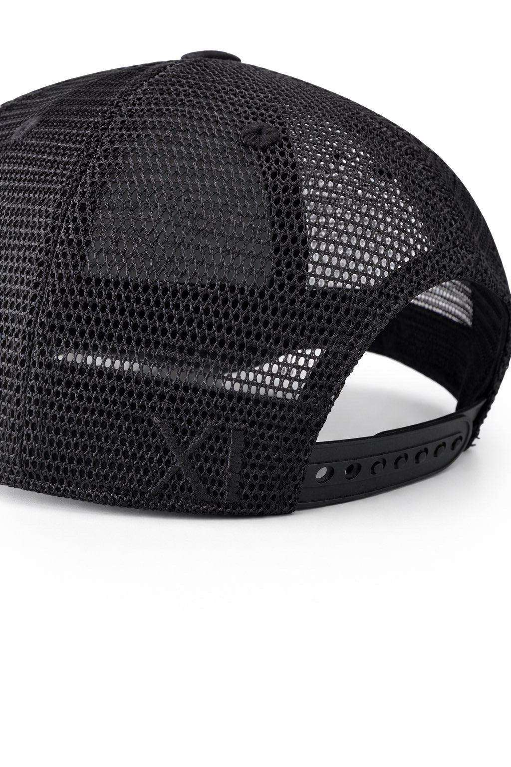 XI Édition Limitée Mesh Back Cap